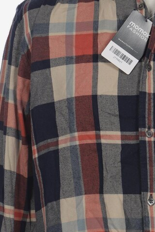 Closed Button Up Shirt in L in Mixed colors
