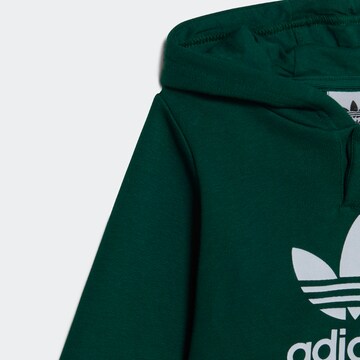 ADIDAS ORIGINALS Träningsoverall 'Adicolor' i grön