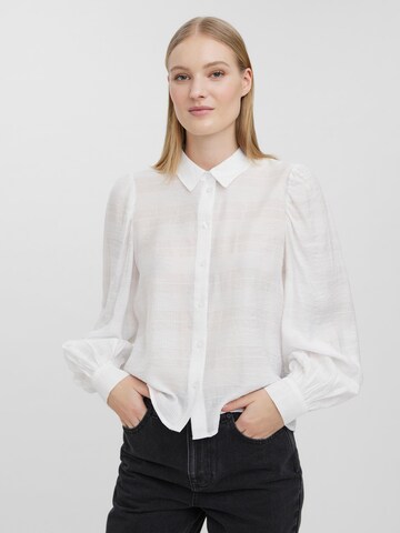 Aware Blouse 'Sadie' in White: front