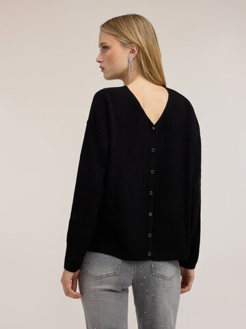 MOTIVI - Jersey en negro
