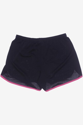 Russell Athletic Shorts in M in Black