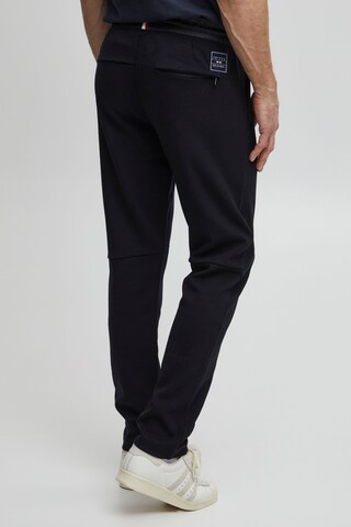 FQ1924 Regular Pants in Black