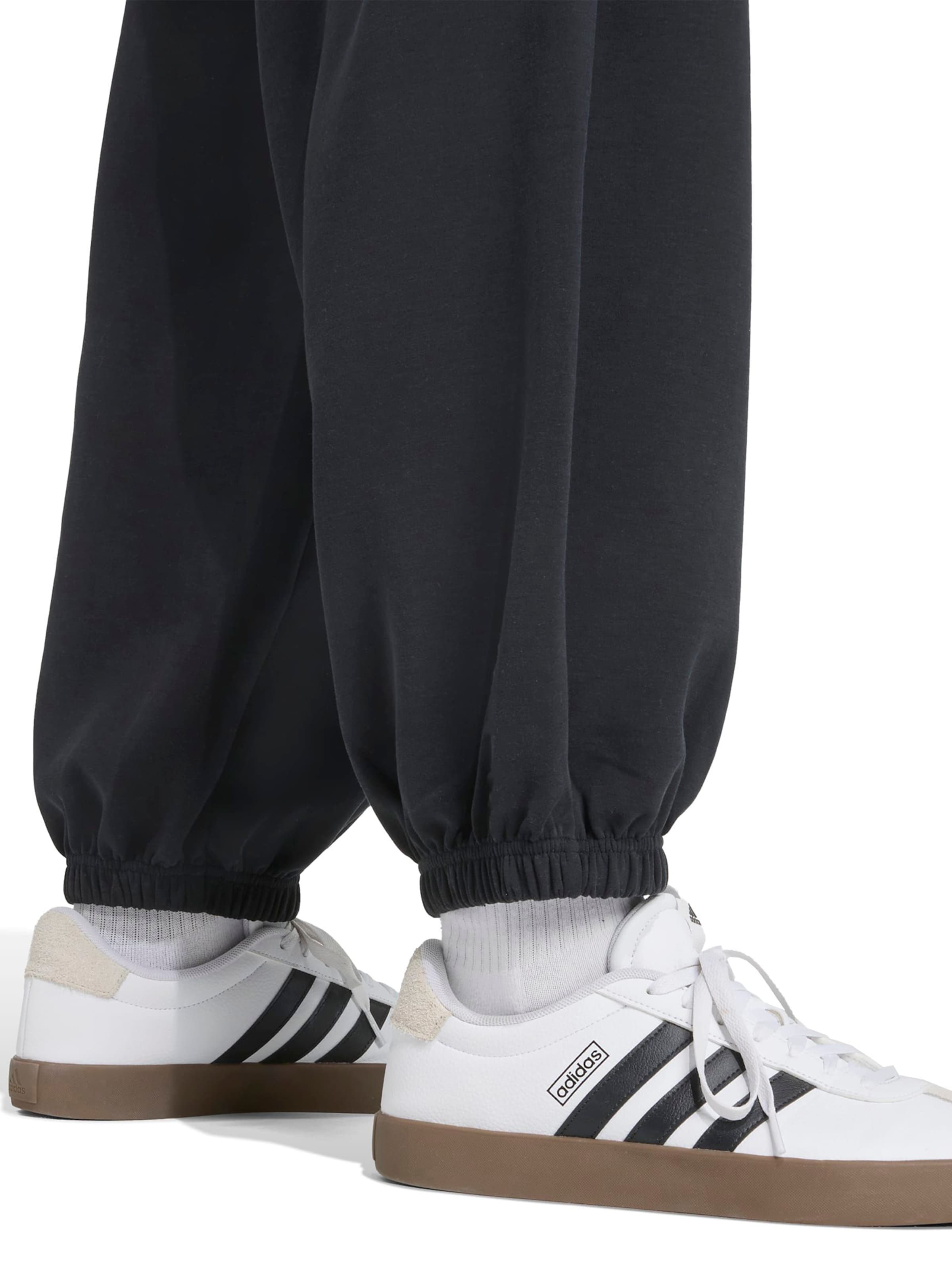 ADIDAS SPORTSWEAR Zúžený Sportovní kalhoty 'Soft Luxe' – černá