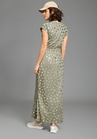 KangaROOS Dress in Green