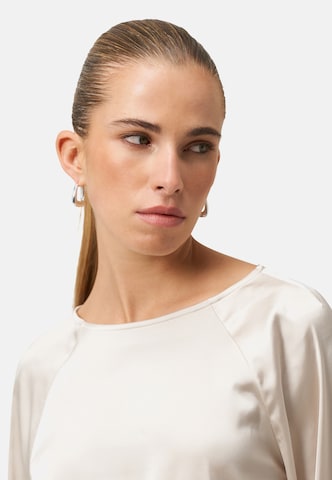 zero Blouse in Beige