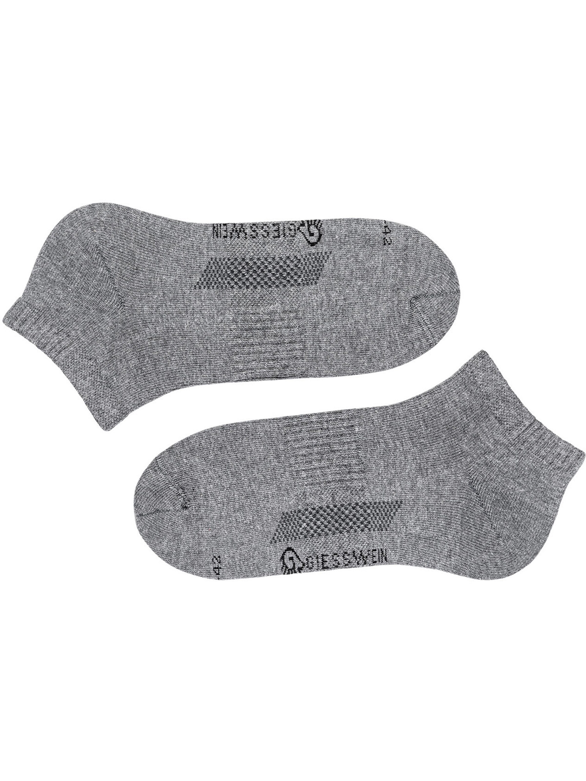 GIESSWEIN Socks in Grey