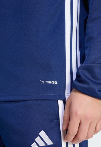 ADIDAS PERFORMANCE - Camiseta funcional 'Tiro 26 Essentials' en azul