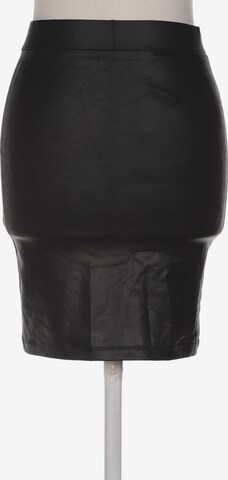 PIECES Skirt in XS in Black: front