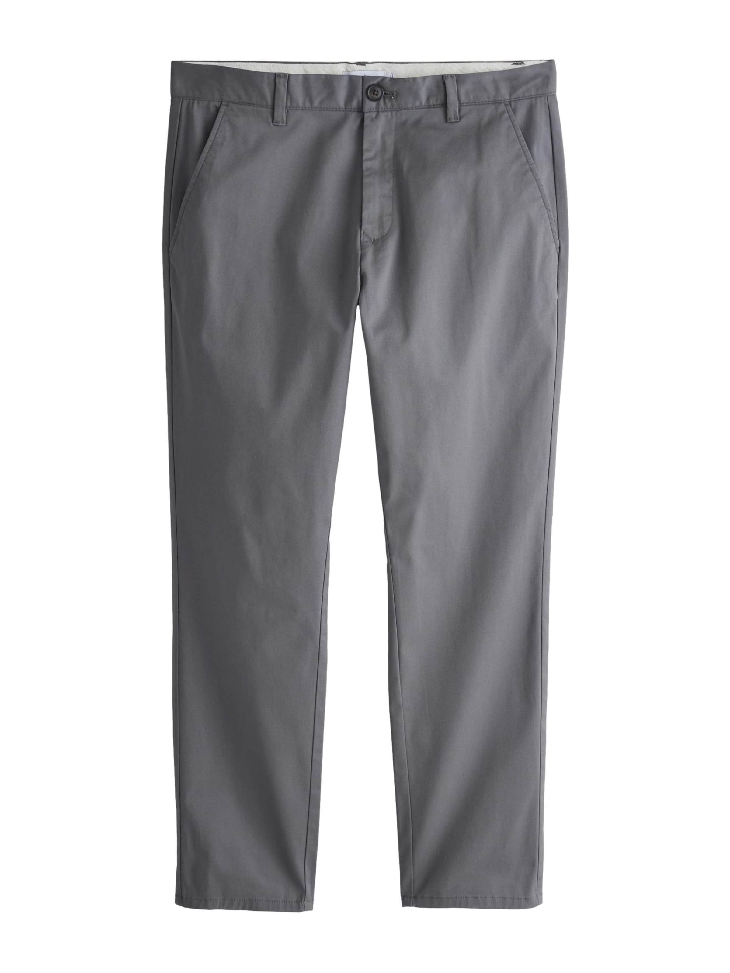 Slimfit Pantaloni chino di Next in grigio: frontale