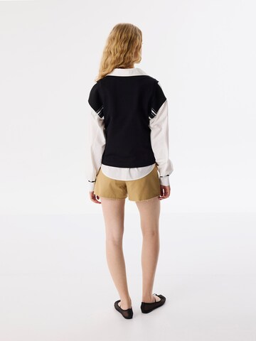 Twist Top in Zwart