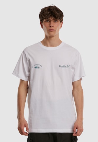 Mister Tee Póló 'Plage Des Lecques' - fehér: elől