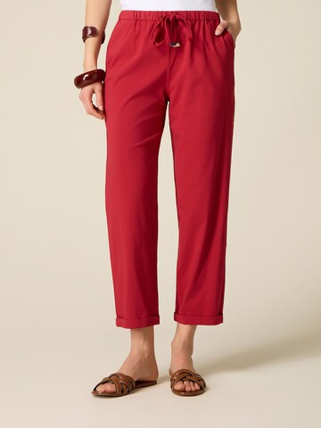 oltre Regular Hose‌ in Rot