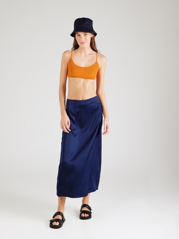 Monki Top in Orange