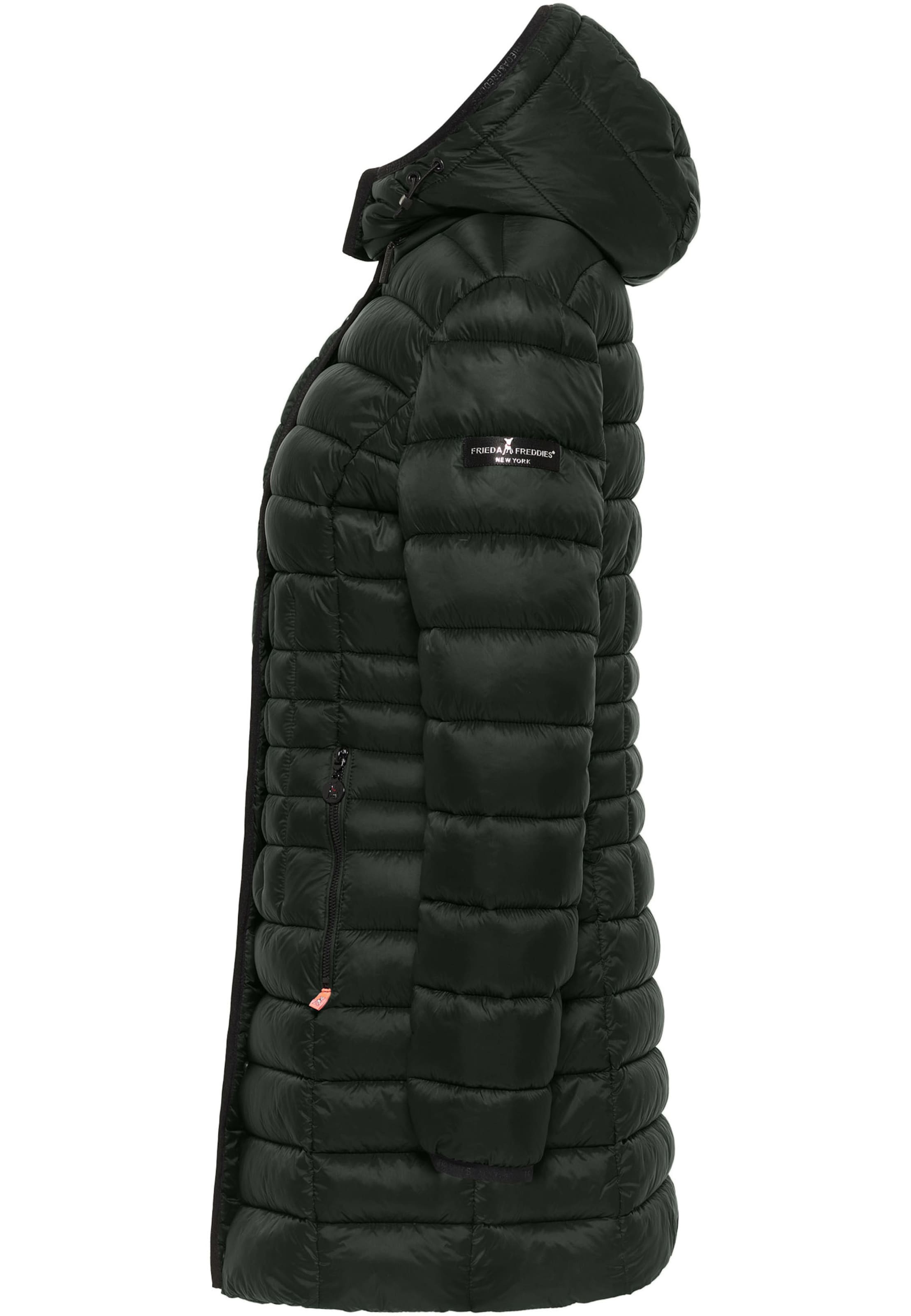 Frieda & Freddies Between-Seasons Coat in Black