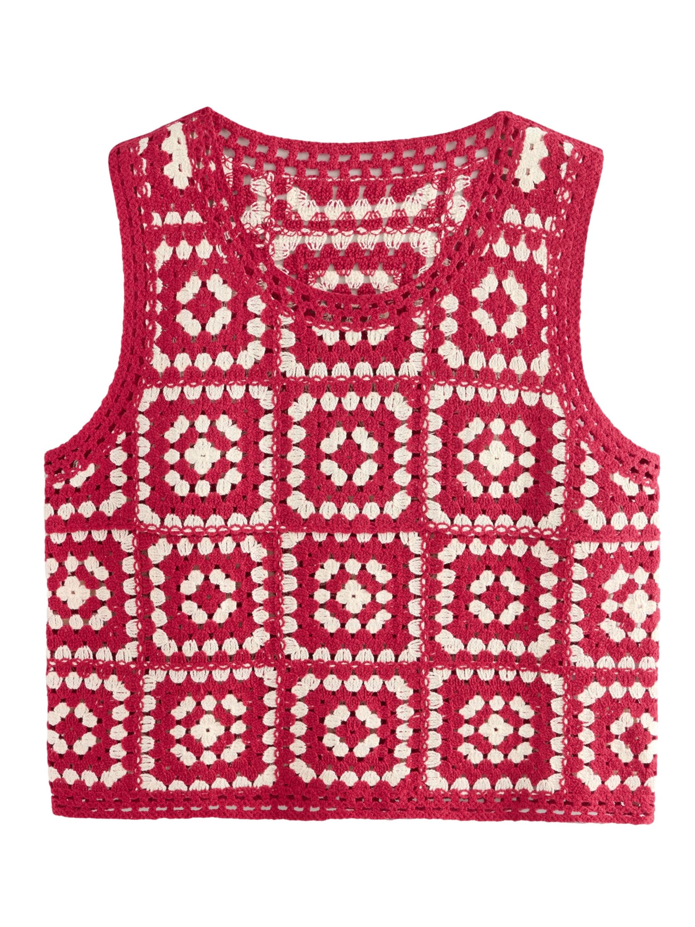 Next Топ в Красный: спереди