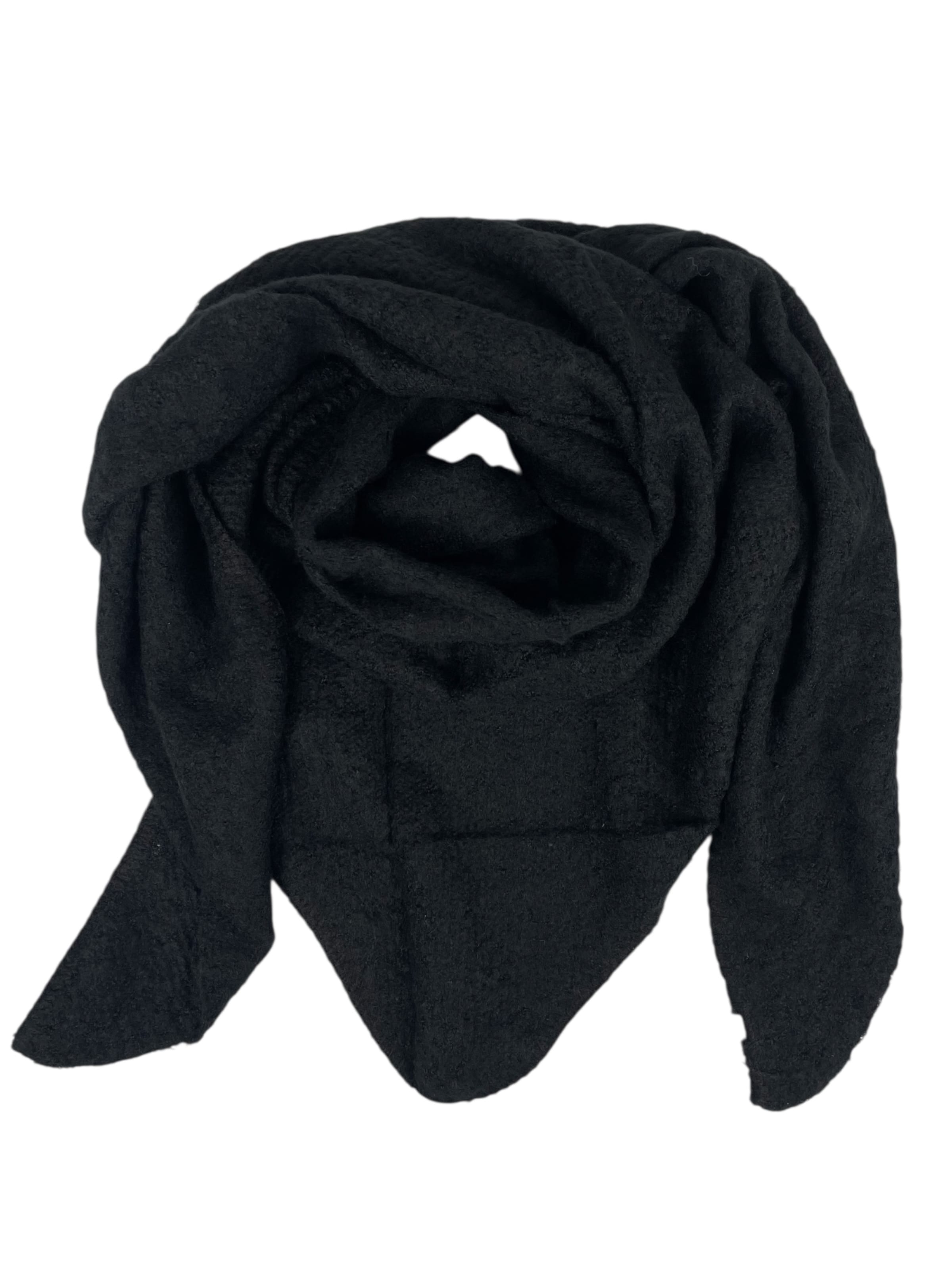 Kumixi Oversized Scarf in Black: front