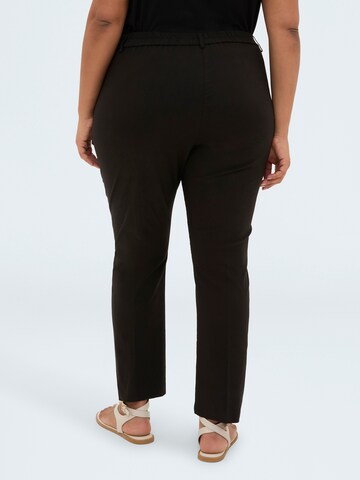 Regular Pantalon Fiorella Rubino en noir