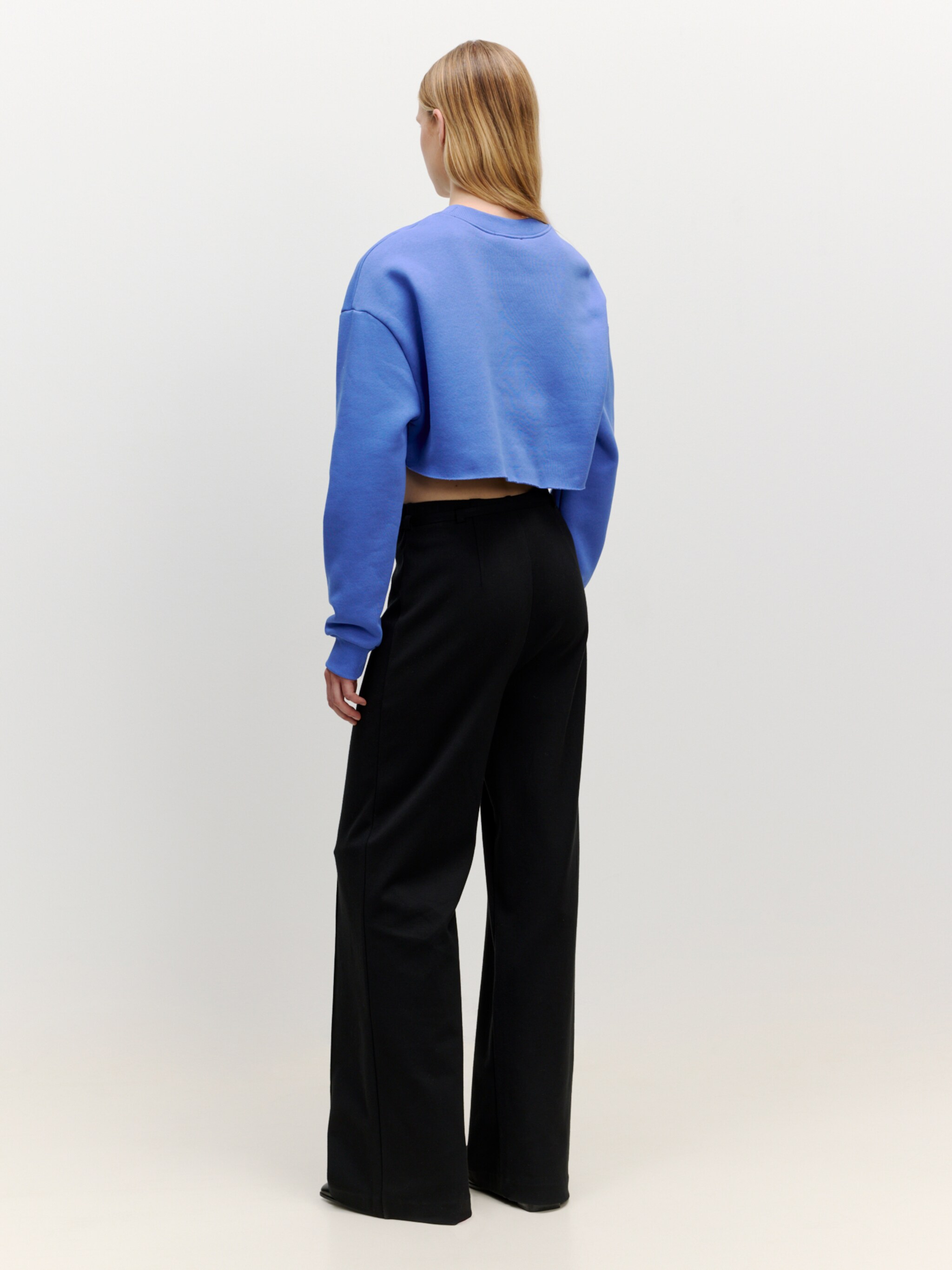 EDITED Producten Sweatshirt 'Maxie' Blauw