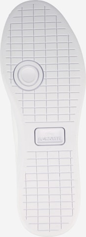 Baskets basses 'Carnaby Pro' LACOSTE en blanc