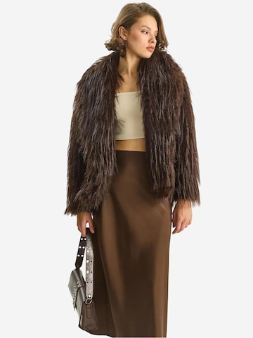Bianco Lucci Tussenmantel in Bruin