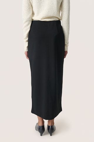 Jupe 'Bea' SOAKED IN LUXURY en noir