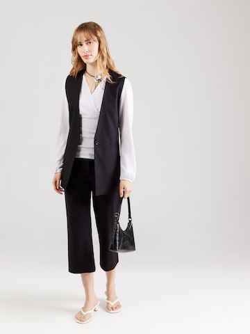 Maglietta 'Kate' di ABOUT YOU in bianco