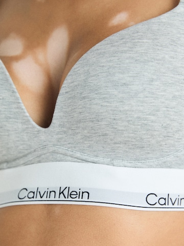 Calvin Klein Underwear Push-up BH in Grau