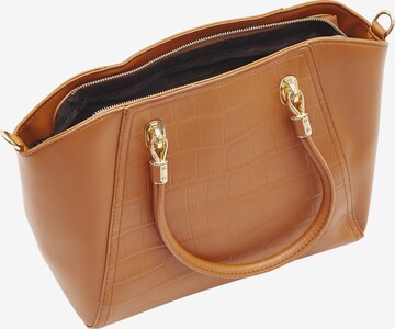 Usha Handbag in Brown