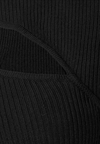 Pull-over LASCANA en noir