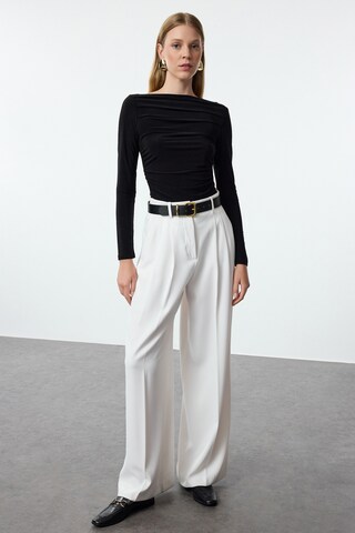 Trendyol Shirt in Zwart