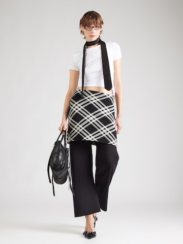 WEEKDAY Широки крачоли Панталон 'Kiros' в черно