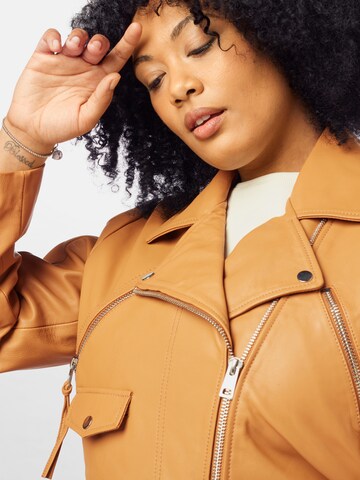 Veste mi-saison 'Kasha' Guido Maria Kretschmer Curvy en orange