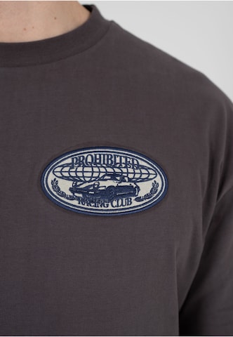 T-Shirt 'Racecore' Prohibited en gris