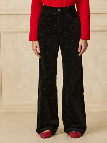 Next Wide Leg Hose in Schwarz: Vorderseite