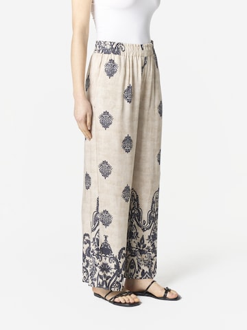 KOROSHI Широкий Штаны в Белый