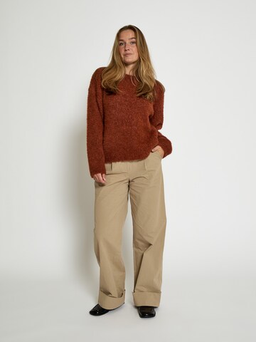 Pullover 'Kaia' di DESIRES in marrone