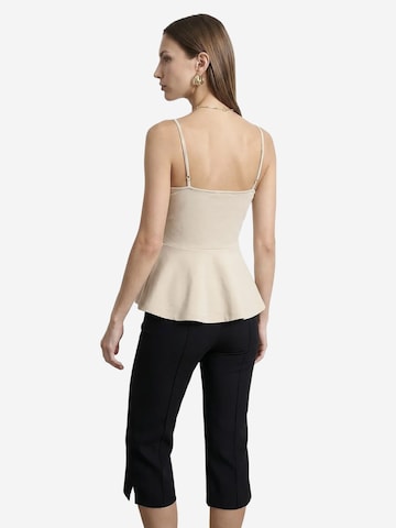 Haut Dilvin en beige