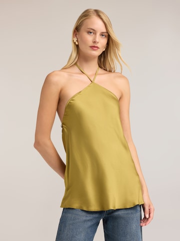 MOTIVI - Top en verde: frente