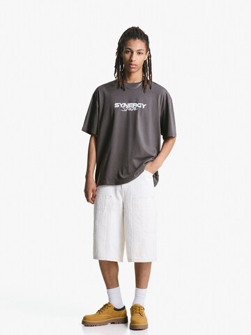 Bershka Shirt 'SYNERGY STATE' in Grijs