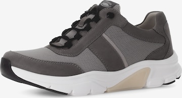 Pius Gabor Sneakers in Grey: front