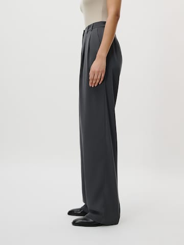 LeGer by Lena Gercke Loosefit Παντελόνι πλισέ 'Kora' σε γκρι