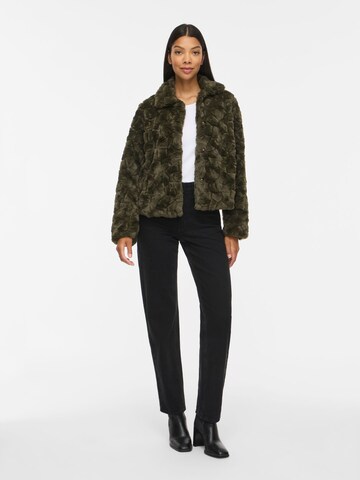 Veste mi-saison 'DORTE' VILA en vert