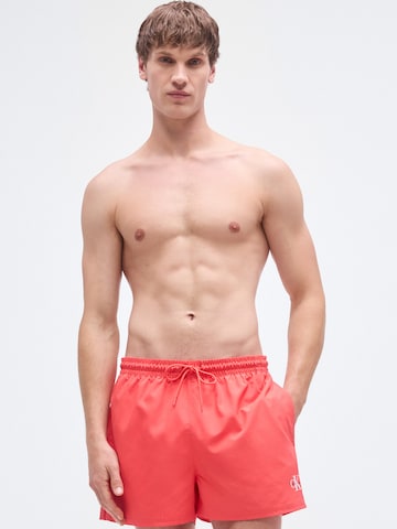 Calvin Klein Swimwear Rövid fürdőnadrágok - rózsaszín