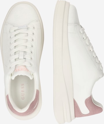 Baskets basses 'Elbina' GUESS en blanc