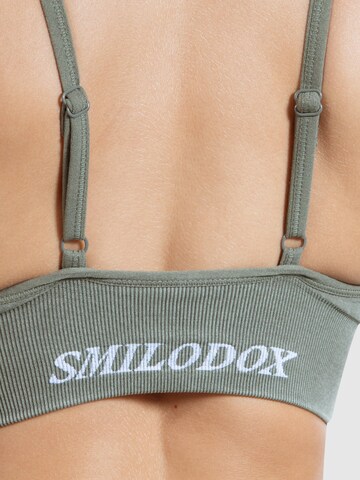 Smilodox Bralette Sports bra ' Vera ' in Green