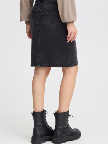 PULZ Jeans - Falda 'Karolina' en negro