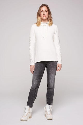 Pull-over Soccx en blanc