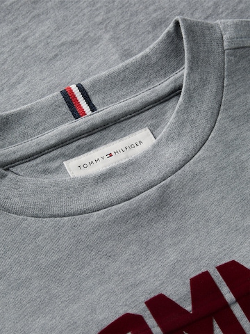 TOMMY HILFIGER Shirt 'BRAND LOVE' in Grijs