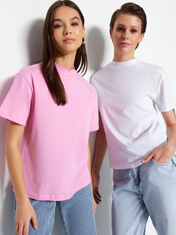 T-shirt Trendyol en rose : devant