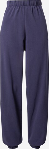 PUMA Workout Pants in Blue: front